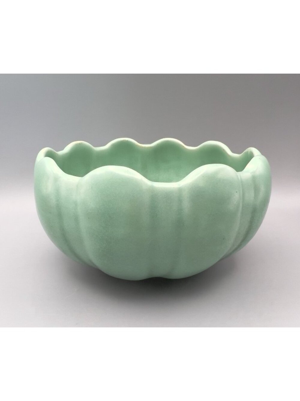 Vintage Camark Pottery Lotus Bowl Planter 620 Matte Seafoam Green Scalloped